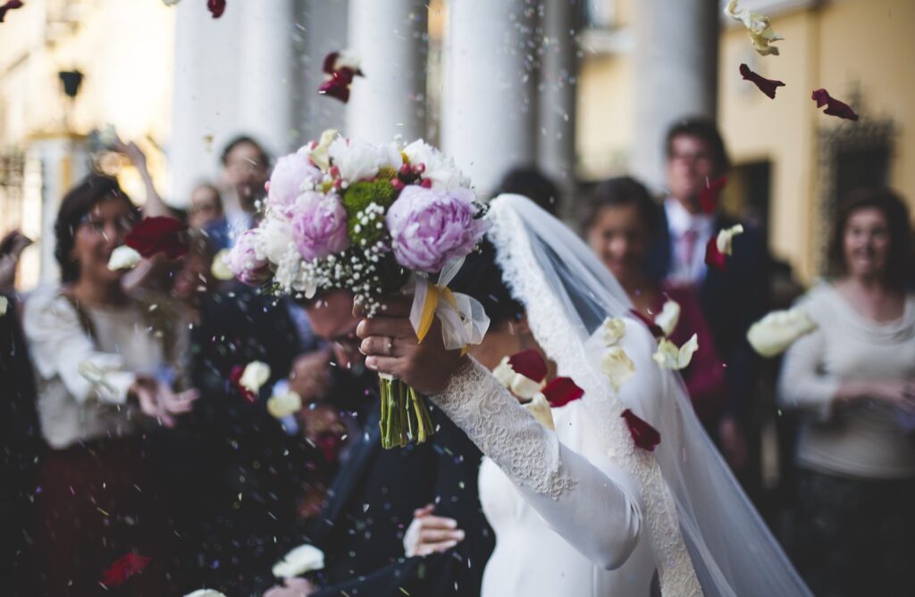 wedding-g3847444e2_1920